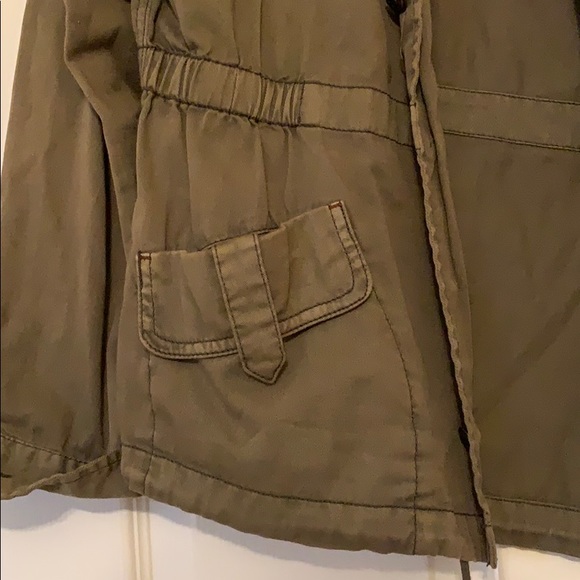 Army jacket - Picture 2 of 4
